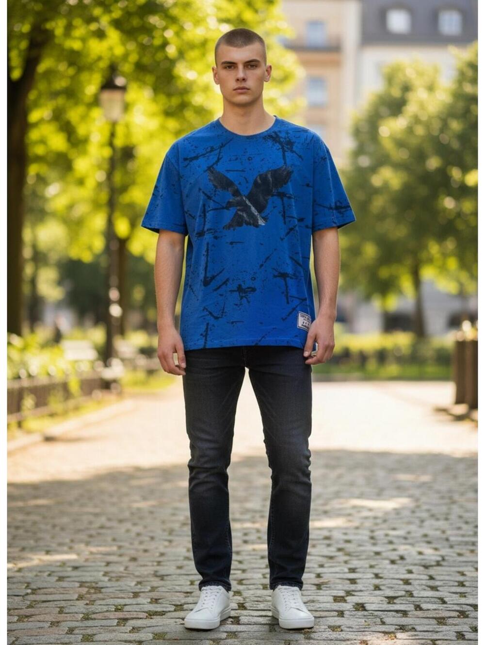 🔥 Bold Graphic T-Shirt 🔥 Blue Eagle Print | Y2K Streetwear Vibes
